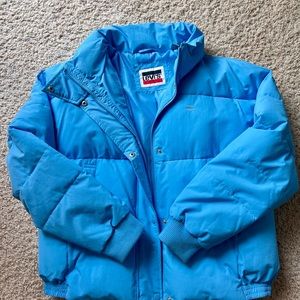 Levi’s baby blue puffer, XL